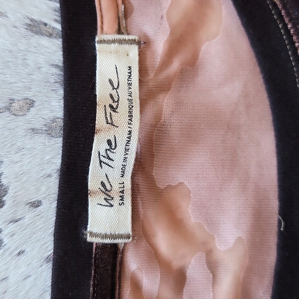 Free People We The Free Burnout Velvet Camo Tee SzS - Picture 4 of 7